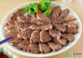 熟牛肉放冰箱里能保鮮多久？熟牛肉冷凍可以放多久？