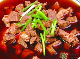 燉牛肉放什么容易爛？牛肉怎么燉好吃又爛？