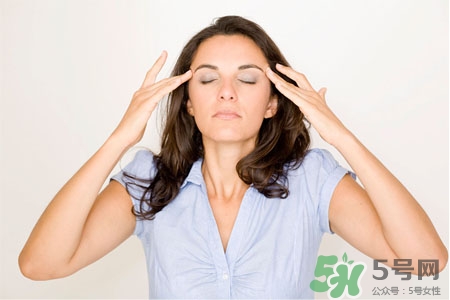 女人血?dú)獠蛔愕谋憩F(xiàn)有哪些？女人血?dú)獠蛔阍趺崔k？