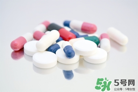 小孩為什么不能吃大人的藥？父母給孩子喂藥需注意