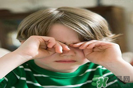 孩子為什么老眨眼睛？孩子總眨眼睛怎么回事？