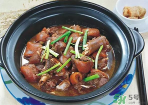 狗肉和什么一起吃最好？狗肉和什么一起燉好吃？