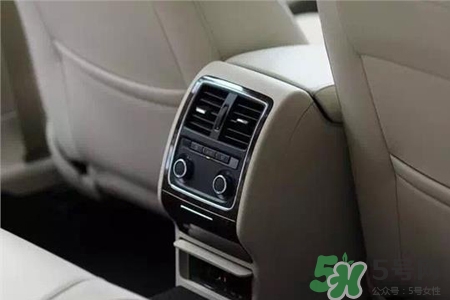 冬天車里暖氣耗油嗎？汽車冬天開暖風費油嗎？