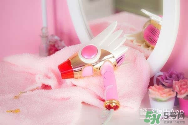 魔卡少女櫻魔杖吹風(fēng)機(jī)多少錢？魔卡少女櫻吹風(fēng)機(jī)哪里買？