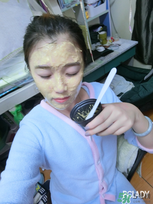 卡蔓卡曼黃金面膜怎么用？casmara黃金面膜使用方法