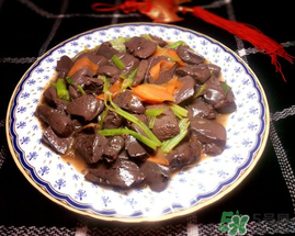 坐月子可以吃羊血嗎？坐月子能吃羊血嗎？