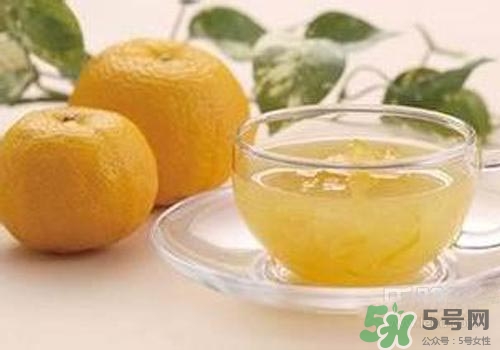 懷孕可以喝蜂蜜柚子茶嗎？蜂蜜柚子茶孕婦可以喝嗎？
