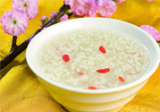 米酒能下奶嗎？產(chǎn)婦喝米酒能下奶嗎？