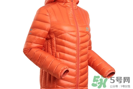 羽絨服需要干洗嗎？羽絨服干洗好還是水洗好？