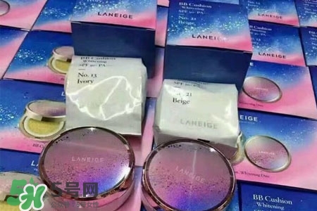 蘭芝星夢奇緣氣墊配幾個芯？蘭芝星夢奇緣氣墊有幾個替換裝？