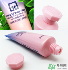 泊泉雅護(hù)手霜怎么樣？泊泉雅護(hù)手霜多少錢(qián)