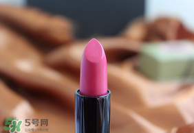 km唇膏孕婦可以用嗎？km唇膏好不好？