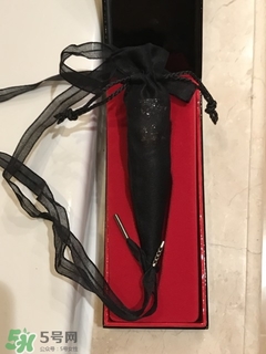 cl黑管口紅和金管有什么區(qū)別？cl黑管和cl金管哪個好？