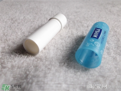 妮維雅唇膏和曼秀雷敦唇膏哪個好？妮維雅和曼秀雷敦對比
