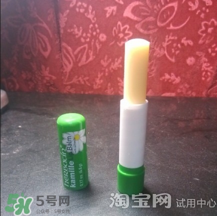 小甘菊唇膏小孩能用嗎？herbacin賀本清小甘菊唇膏小孩可以用嗎？