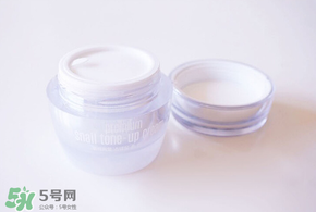 素顏霜有防曬功能嗎？素顏霜能防曬嗎？