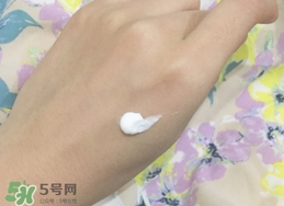 依泉是哪個國家的牌子？uriage依泉是什么牌子檔次？