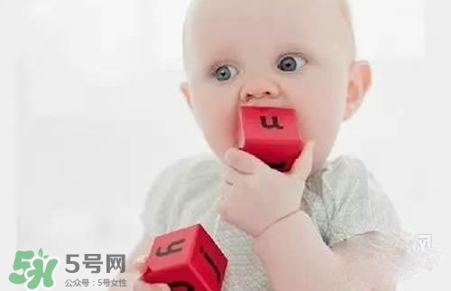 寶寶喜歡撞頭是怎么回事？寶寶喜歡撞頭怎么辦？