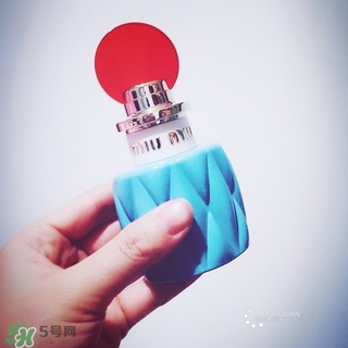 miumiu香水怎么打開？miumiu繆繆香水怎么用？