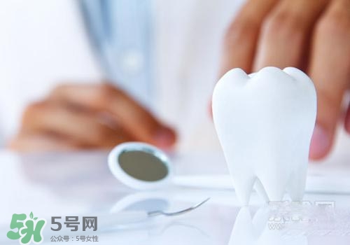 拔牙可以瘦臉嗎？拔牙會(huì)引起臉型變化嗎？