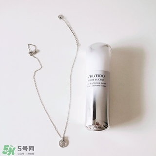 資生堂新透白精華怎么用？資生堂新透白精華使用方法