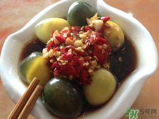 皮蛋一天最多吃幾個(gè)？皮蛋一次能吃幾個(gè)？