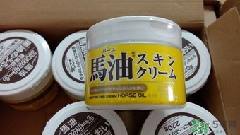 北海道馬油能擦臉嗎？loshi馬油可以涂臉嗎