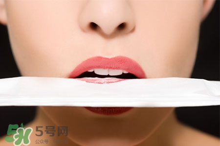 上火嘴角為什么會爛？上火嘴角爛了怎么辦？