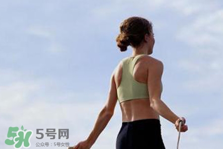 冬天跳繩可以減肥嗎？冬季跳繩瘦身的正確方法