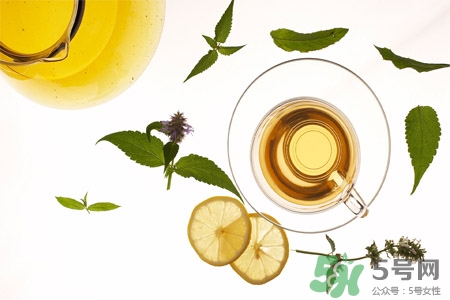 口含茶葉能治口臭嗎？口含茶葉有什么作用？