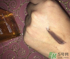 凡茜白茶卸妝油怎么用？凡茜卸妝油使用方法