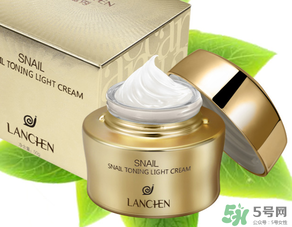 藍(lán)秀素顏霜怎么用？藍(lán)秀素顏霜使用方法
