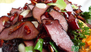 腌肉長(zhǎng)蛆還能吃嗎？腌肉長(zhǎng)蛆的原因