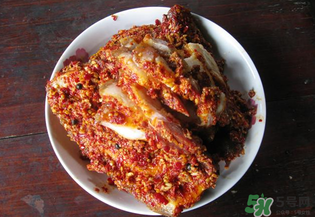 腌肉長(zhǎng)蛆還能吃嗎？腌肉長(zhǎng)蛆的原因