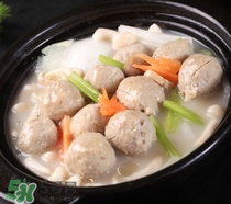 肉丸子發(fā)霉可以吃嗎？肉丸子長(zhǎng)霉有霉點(diǎn)怎么辦？