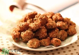肉丸子發(fā)霉可以吃嗎？肉丸子長(zhǎng)霉有霉點(diǎn)怎么辦？