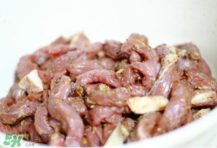 腌牛肉用什么粉？腌牛肉用什么料？