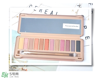 color deep眼影怎么樣？色號試色圖