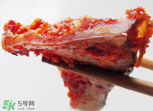 腌魚(yú)放什么調(diào)料？腌魚(yú)放什么調(diào)料去腥？