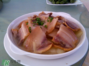 腌肉放什么酒？腌肉為什么要放酒？