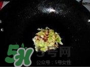 魚丸和雞蛋可以一起吃嗎？魚丸和雞蛋能不能同時(shí)吃？