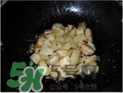 魚丸和雞蛋可以一起吃嗎？魚丸和雞蛋能不能同時(shí)吃？