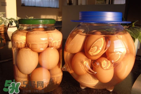 腌雞蛋用什么容器好？腌咸雞蛋用什么容器？
