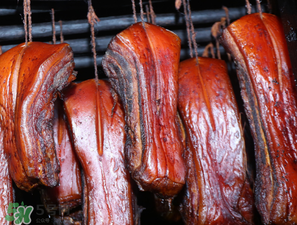 臘肉放冷藏還是冷凍？臘肉冷凍可以保存多久？