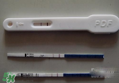 懷孕兩個(gè)月試紙顏色淺怎么回事？懷孕兩個(gè)月試紙顏色淺什么原因？