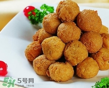 豆腐丸子散了怎么辦？豆腐丸子怎么做不散？