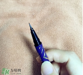 液體眉筆是什么？液體眉筆和眉筆哪個好用？