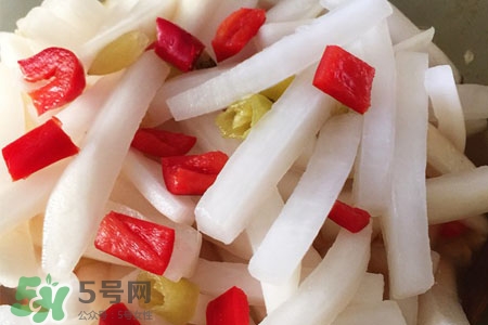 腌蘿卜太酸了怎么辦？泡蘿卜太酸怎么樣退酸？