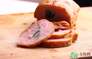 狗肉怎么腌制？腌制狗肉放什么調(diào)料？