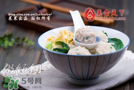 豆腐丸子散了怎么辦？豆腐丸子怎么做不散？